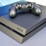 PlayStation 5 đã xuất hiện, liệu PlayStation 4 có còn đáng mua vào thời điểm này?