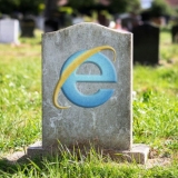 Internet Explorer khai tử